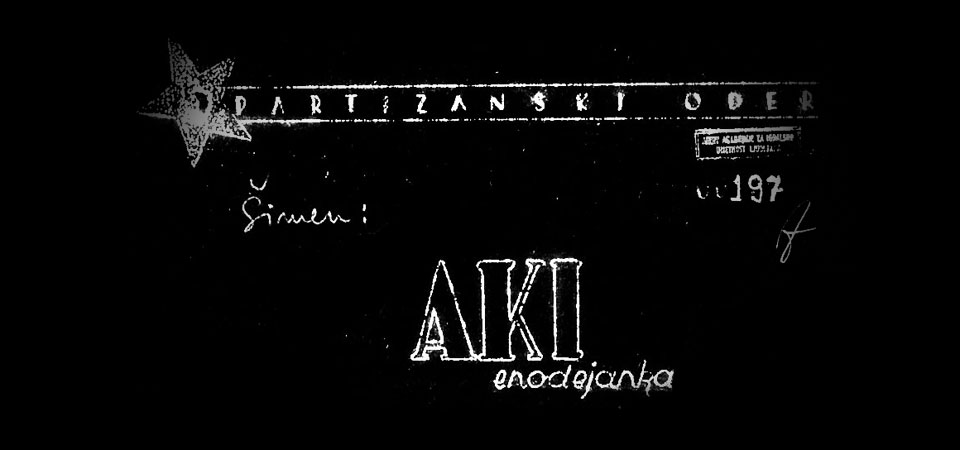 Premiera 16. maja 1944 / Enodejanka / Krstna uprizoritev

Režiser Milan Košak
Scenograf Drago Vidmar

Aki, partizanska patrola Istok Tusulin
Slavo, partizanska patrola Dušan Mevlja
Simon, partizanska patrola Nace Simončič
Mati Majda Dobovišek
Marija, hči Draga Ahačič
Ana, hči Beba Černič
Joža, hči Mici Verščaj
Nace, domači sin Vinko Turk
Zlata, partizanska bolničarka Slavka Glavina
Metka, partizanska bolničarka Ivanka Mežan
Soseda Sonja Nagelschmit

Šepetalka Pavlinca Müller